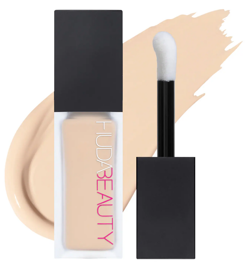 download_copy_22ab98b2-4922-4e04-bdef-0b9dd0ef8e6a-1.png Huda Beauty #FauxFilter Luminous Matte Liquid Concealer -Vanila - Image 1